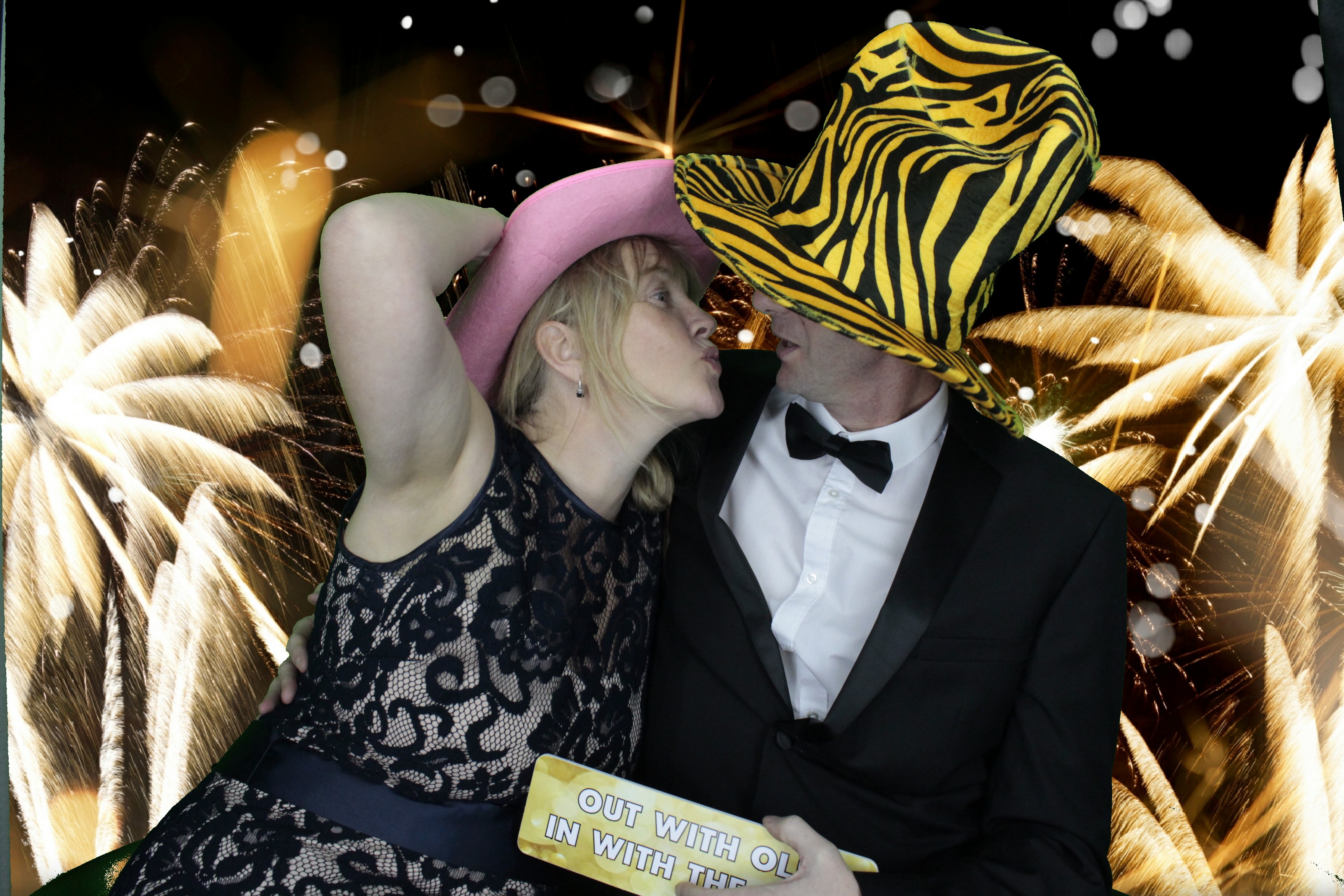 The Sussex Exchange New Years Eve | View more photos from the event at gallery.myphotoboothexperience.co.uk/u/MyPhotoBoothExperienceLtd/The-Sussex-Exchange-New-Years-Eve